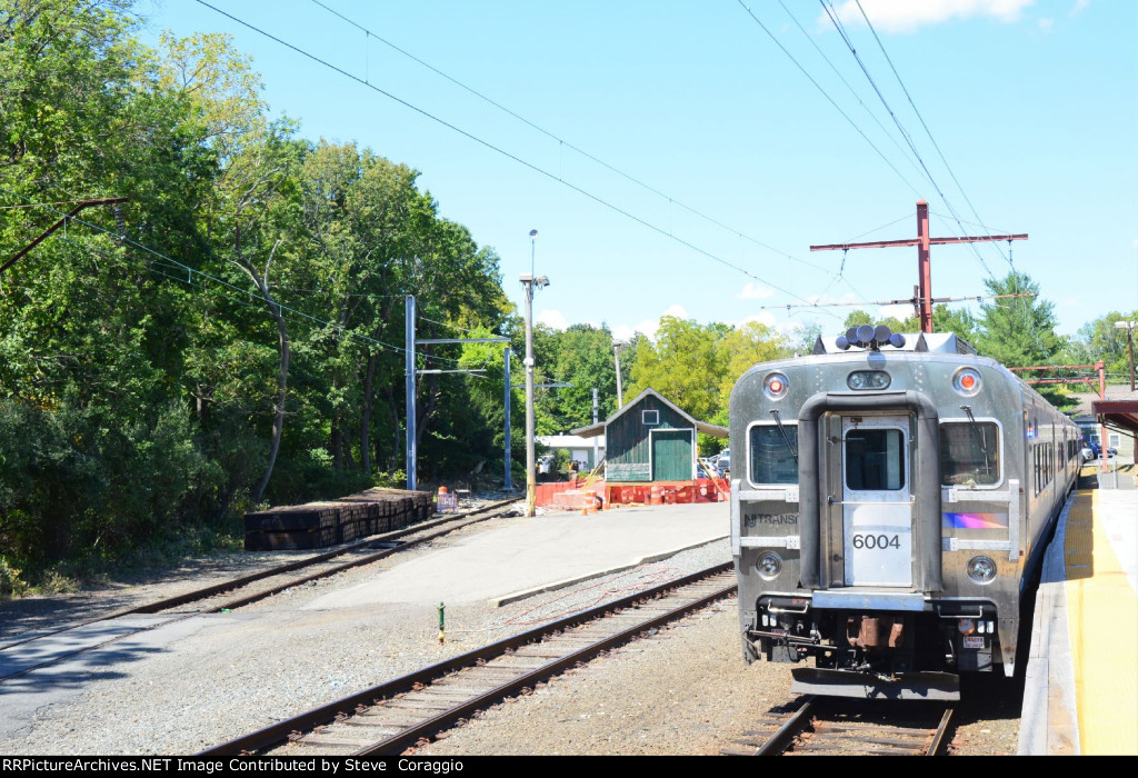 Yard, Track and NJT 6004 Parked